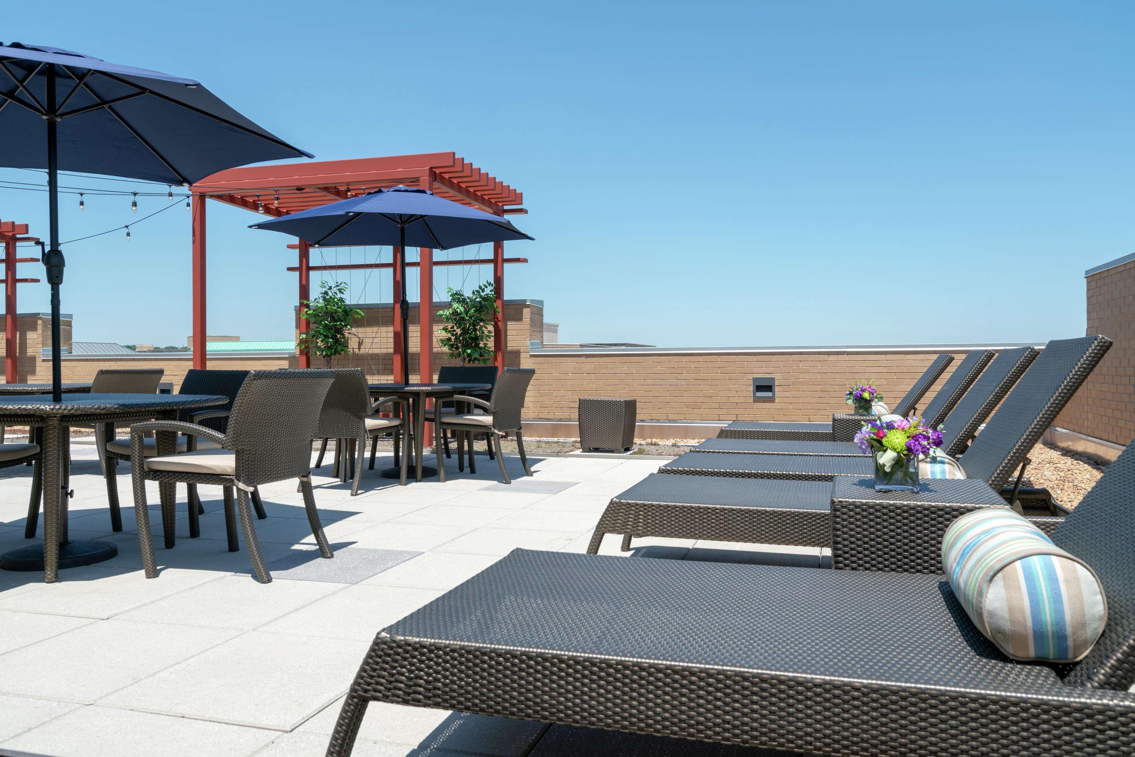 Hilton Garden Inn Alexandria Old Town National Harbor Dış mekan fotoğraf